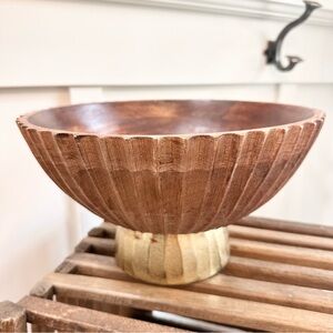Large Fluted Wooden Brass Pedestal Bowl in Warm Brown Natural Footed Serving